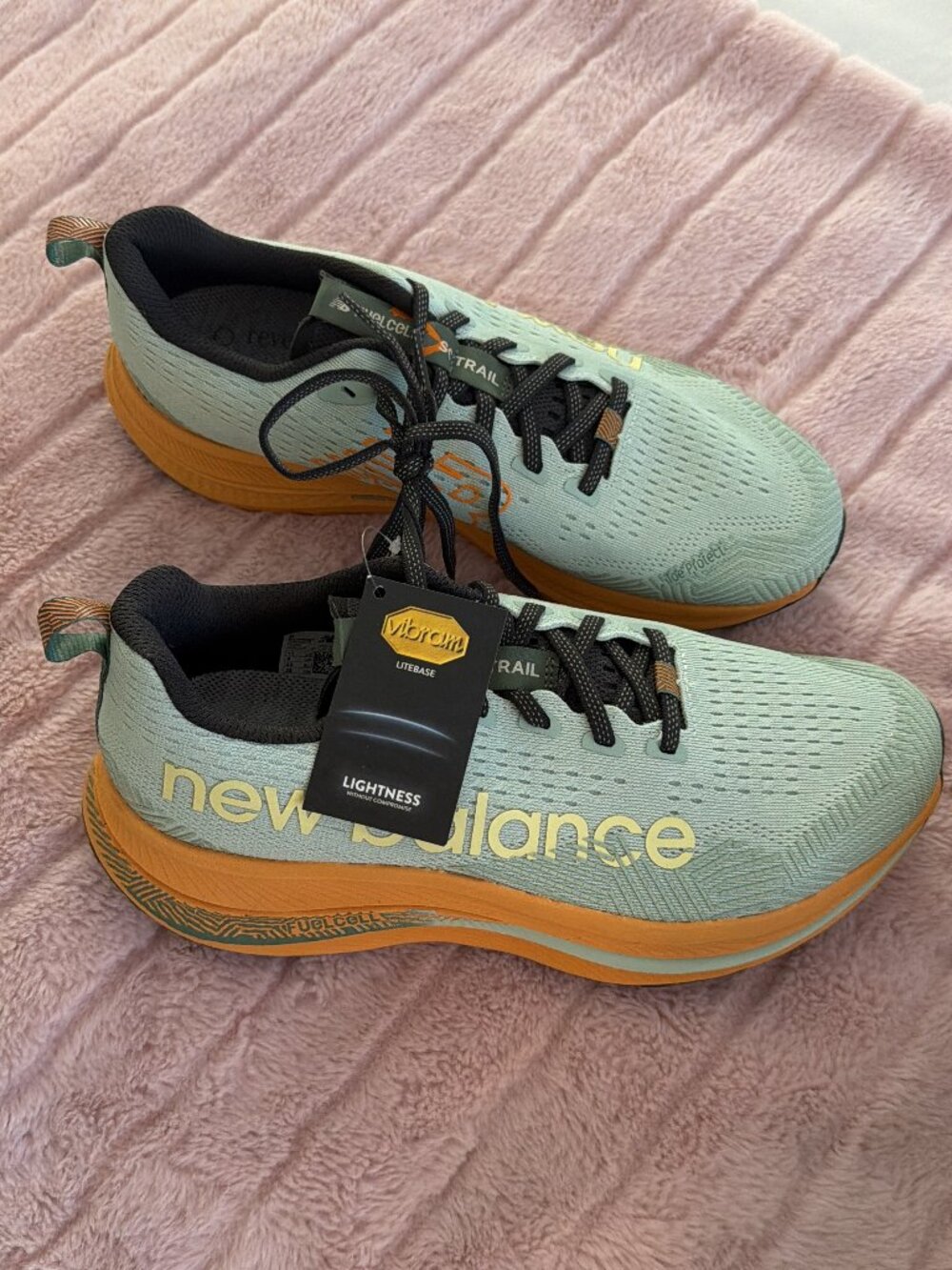 Authentic New Balance Fresh Foam X More Trail v3 running shoes in a stylish 11